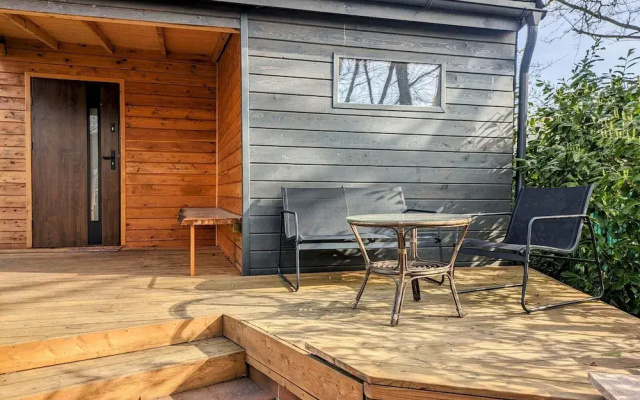 Holiday Apartment by the River, Sauna Included