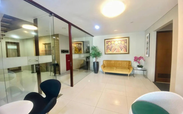 Kuta Majesty Hotel By Urban Styles