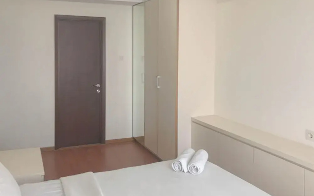 Pleasant And Calm 2Br At Grand Sungkono Lagoon Apartment