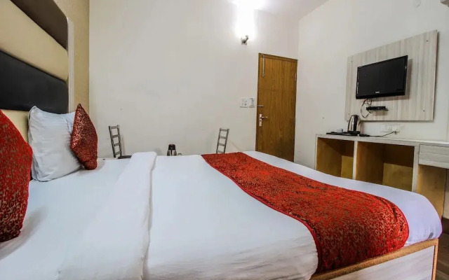 Star Palace Hotel By OYO Rooms