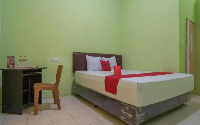 RedDoorz near Kampus UMP Purwokerto