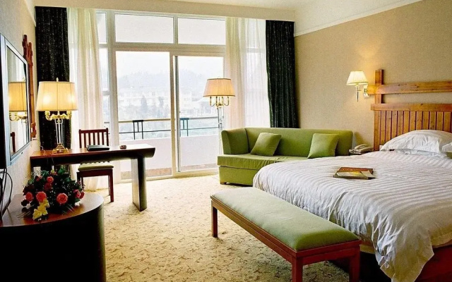 Ya'an Nanshuige Kaiyuan Mingting Hot Spring Hotel