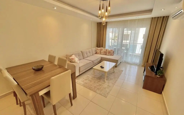 SA Apartments! 1bd Flat and 2bd Duplex
