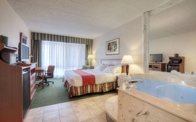 Holiday Inn SOUTHGATE (DETROIT-SOUTH)