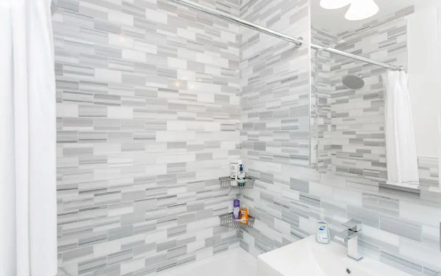NY056 1 Bedroom Apartment By Senstay