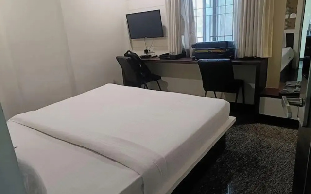 Hotel corporate suites