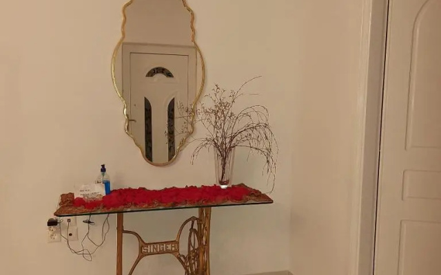 NN Luxury Apartment near Athens airport