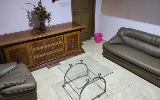 Hotel O Penginapan Noval