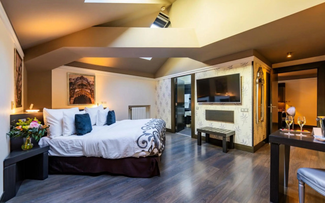 Grand Palace Brno - Small Luxury Hotels of the World