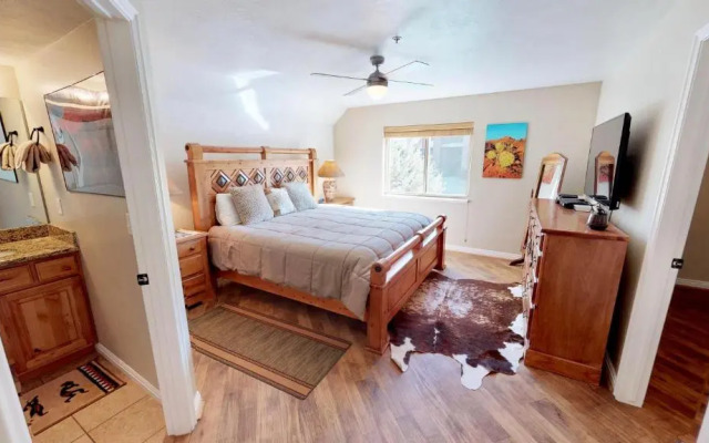 Red Cliff Condos #3E