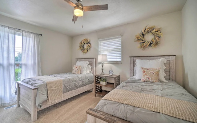 Updated Knoxville Home w/ Media Room + Patio!