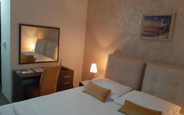 Hotel Usce