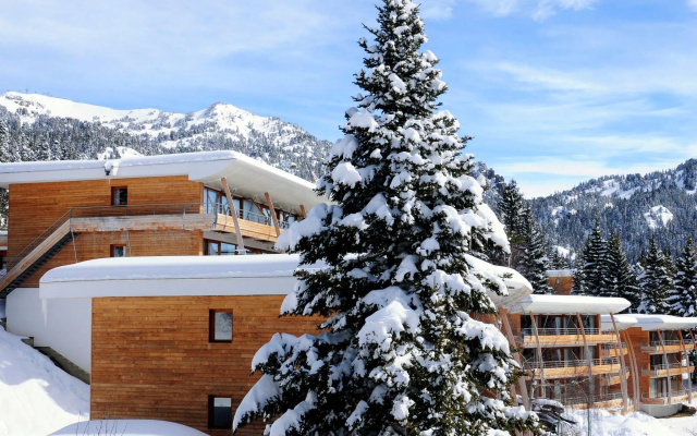 Restful apartment with a balcony located in Chamrousse