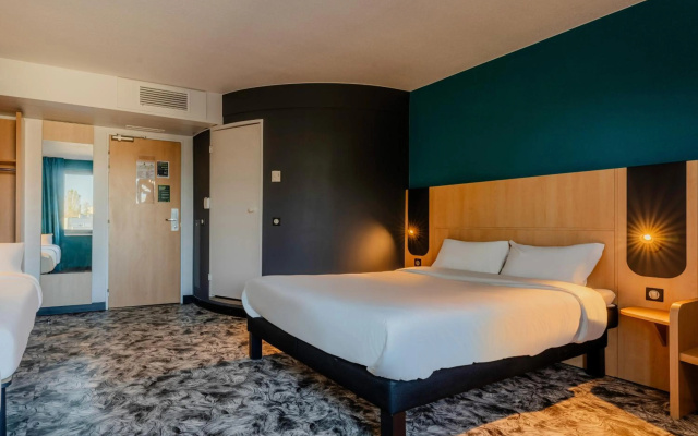 B&B HOTEL Maubeuge Gare