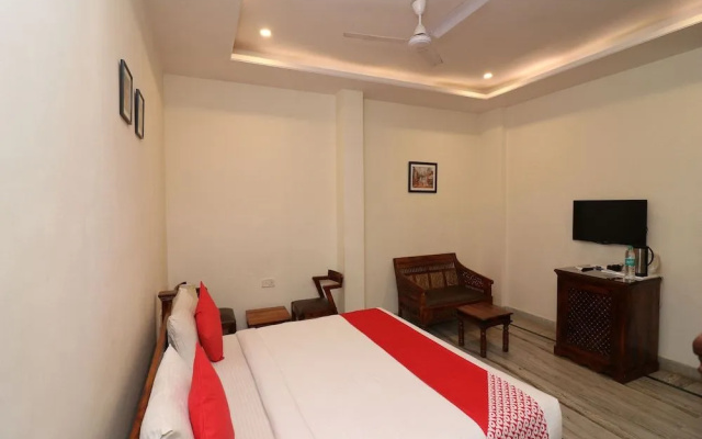 OYO 27759 Hotel Rajputana