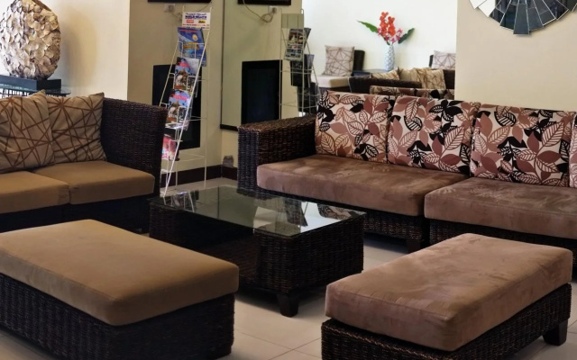 Orchard Hotel
