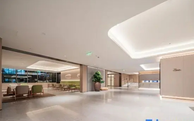Ji Hotel (Chengdu High-tech Huirong International Plaza)
