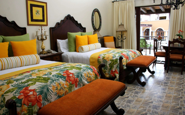 Hacienda Encantada Resort & Residences
