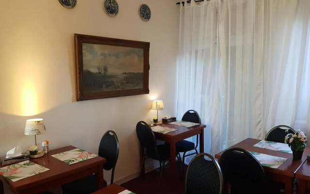 Hotel Baan