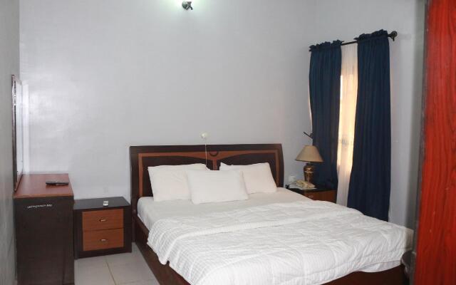 Ann's Haven Hotel & Suites комната для гостей