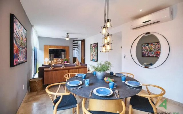2 Bedrooms Apartment with Private Terrace
