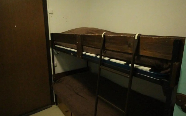 Appartement Bagnères-de-Luchon, 1 pièce, 4 personnes - FR-1-313-183
