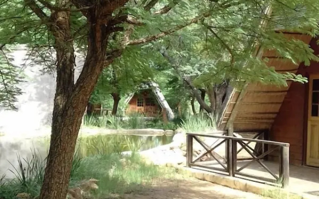Modikgweng Lodge
