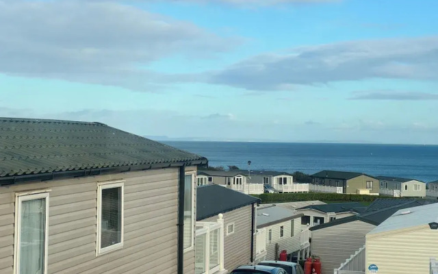 The Pilots Lodge Sleeps 6