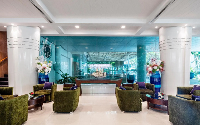 Blue Cabin Hotel (Formerly A-ONE New Wing Hotel)