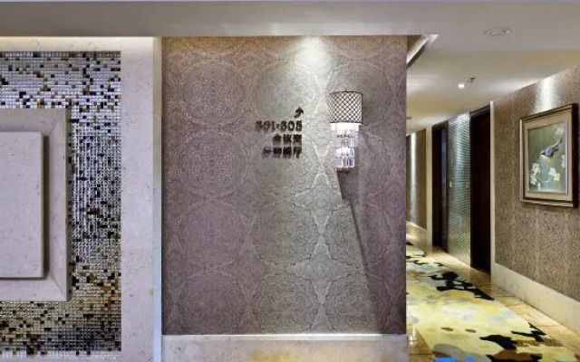 Count Diamond Hotel
