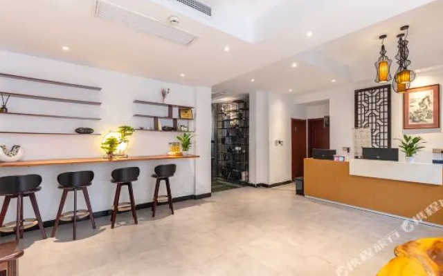Zihan B&B (Hangzhou West Lake Branch)