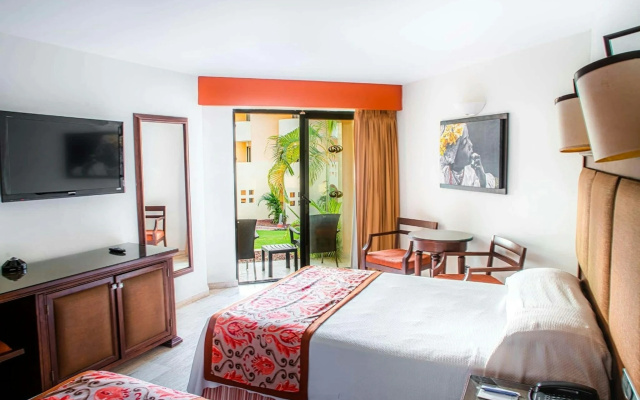 Grand Palladium Vallarta Resort & Spa - All Inclusive