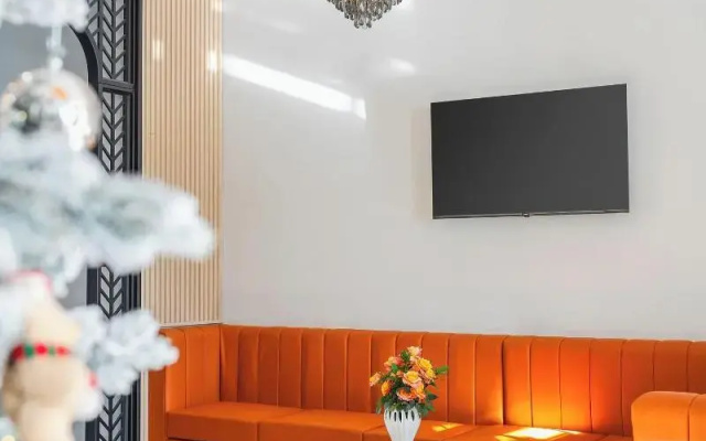Greenview City Hotel