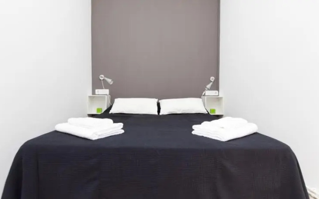 Stay Barcelona Universitat Apartments