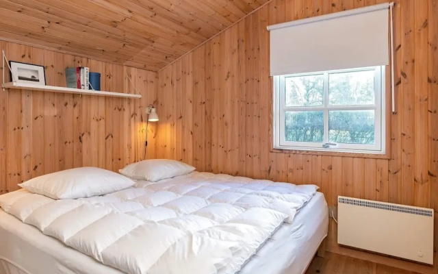 5 Person Holiday Home in Hals