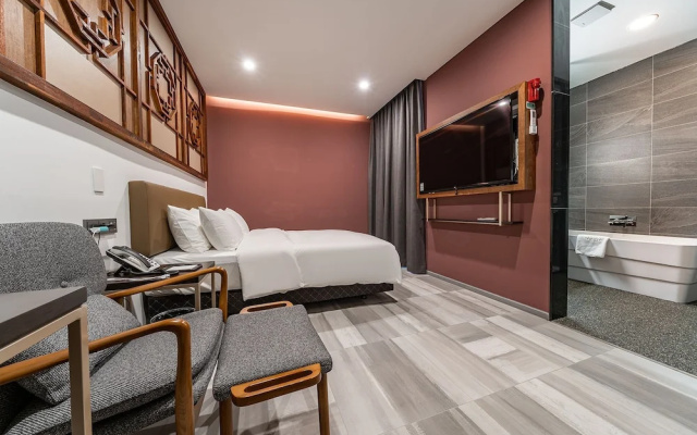 Hotel RU136