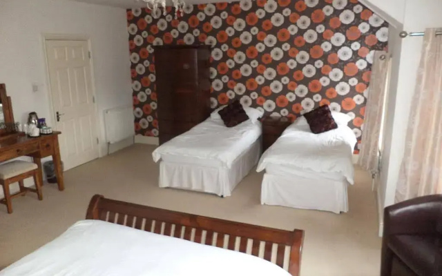 Cooks Quarters