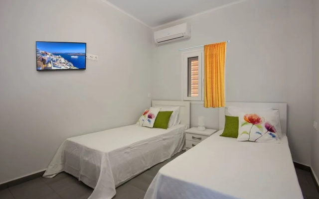 Villa William's Red Beach