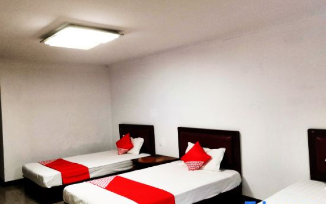 Ningbo Baoyue Business Hotel