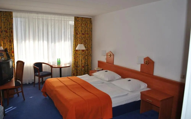 City Partner Hotel Amadeo