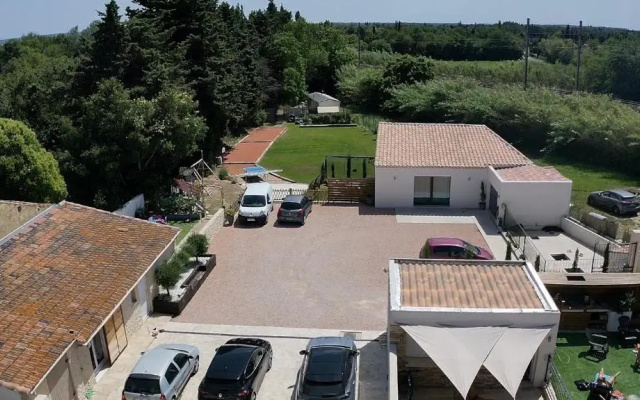Charmant logement avec jacuzzi et sauna