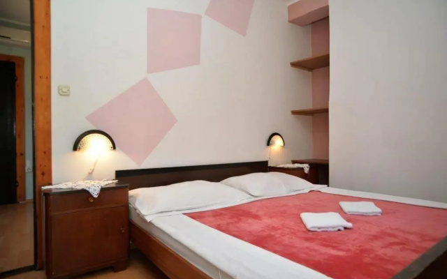 Apartments Crljić