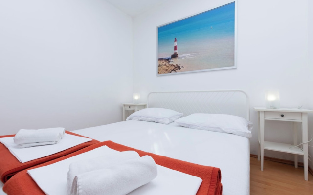 Apartments Ivo