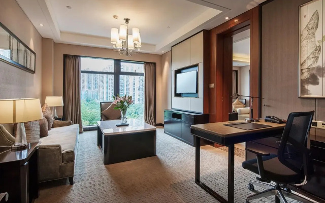 Howard Johnson Jinyi Hotel Chongqing