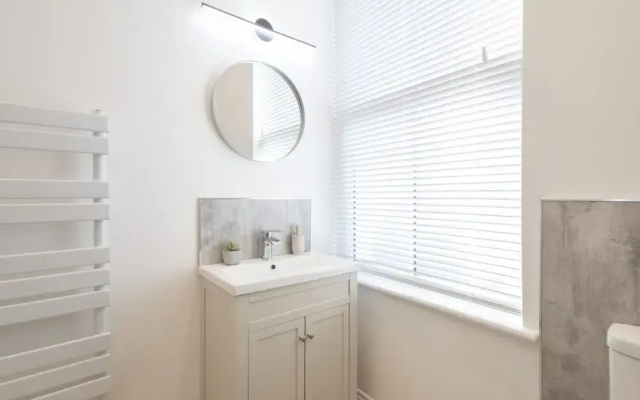 Host Stay Apartment 3 King s Court