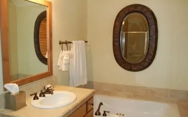 Golden Bar Townhome 39