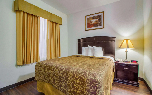 MainStay Suites Texas Medical Center/Reliant Park