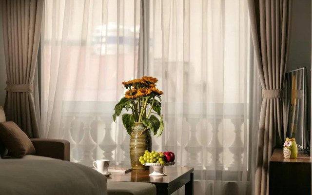 Poonsa Duy Tan Hotel and Serviced Apartment