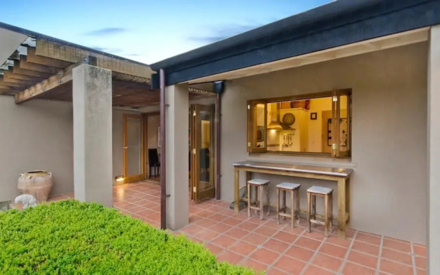 Tora Bay Exclusive Estate