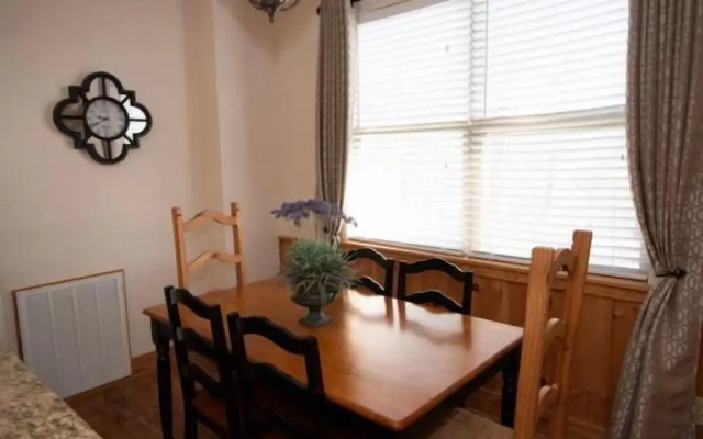 3212 Golf View Hillcrest The Veranda Unit